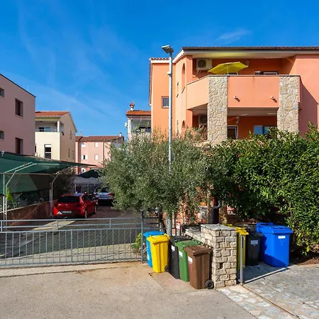 Appartamento Beach Front Apartment In Krk With Wifi