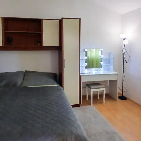 Beach Front Apartment In Krk With Wifi Appartamento Krk Town
