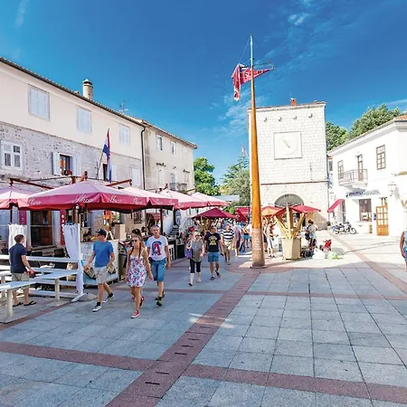 1 Bedroom Cozy In Krk Apartman *